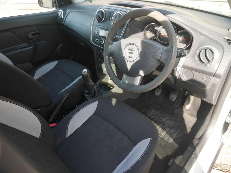 Dacia Sandero Stepway 0.9 TCe Ambiance Hatchback 5dr Petrol Manual Euro 6 (s/s) (90 ps) 5dr Manual 2026