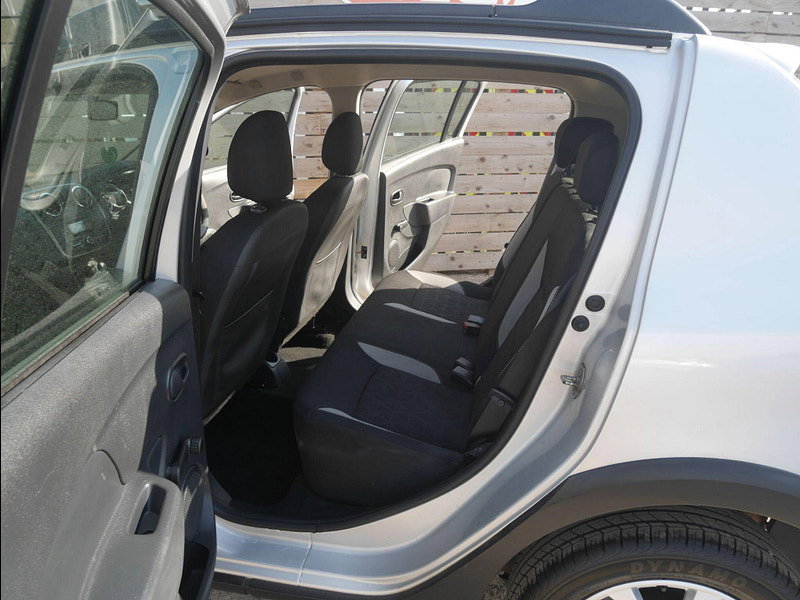 Dacia Sandero Stepway 0.9 TCe Ambiance Hatchback 5dr Petrol Manual Euro 6 (s/s) (90 ps) 5dr Manual 2026