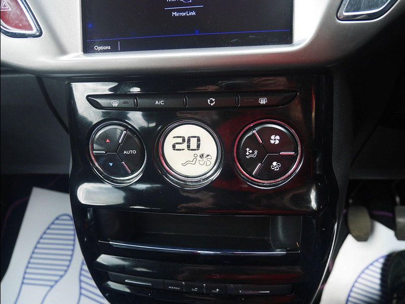 DS Automobiles DS 3 1.2 PureTech Chic Euro 6 3dr 3dr Manual 2026