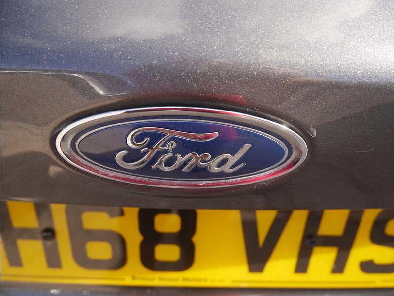 Ford C-Max 1.0T EcoBoost GPF Titanium MPV 5dr Petrol Manual Euro 6 (s/s) (100 ps) 5dr Manual 2026