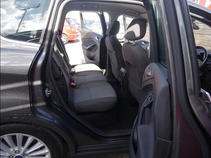 Ford C-Max 1.0T EcoBoost GPF Titanium MPV 5dr Petrol Manual Euro 6 (s/s) (100 ps) 5dr Manual 2026