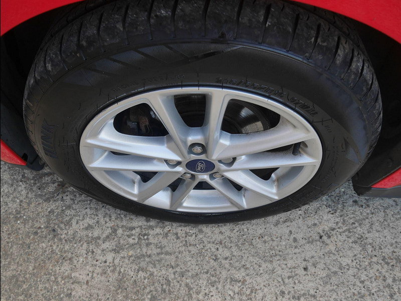 Ford C-Max 1.0T EcoBoost GPF Zetec MPV 5dr Petrol Manual Euro 6 (s/s) (125 ps) 5dr Manual 2026