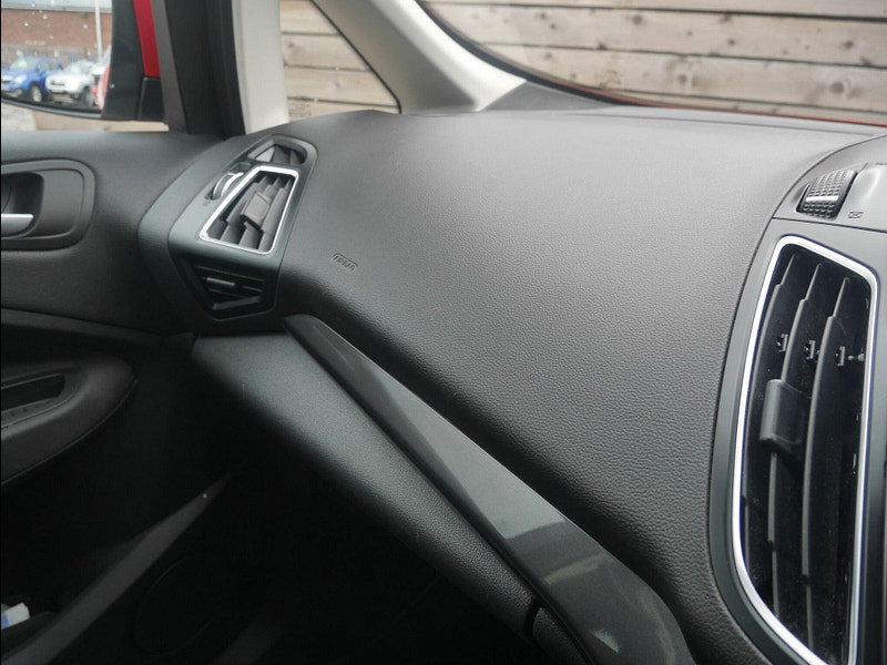 Ford C-Max 1.0T EcoBoost Titanium MPV 5dr Petrol Manual Euro 6 (s/s) (Nav) (100 ps) 5dr Manual 2026
