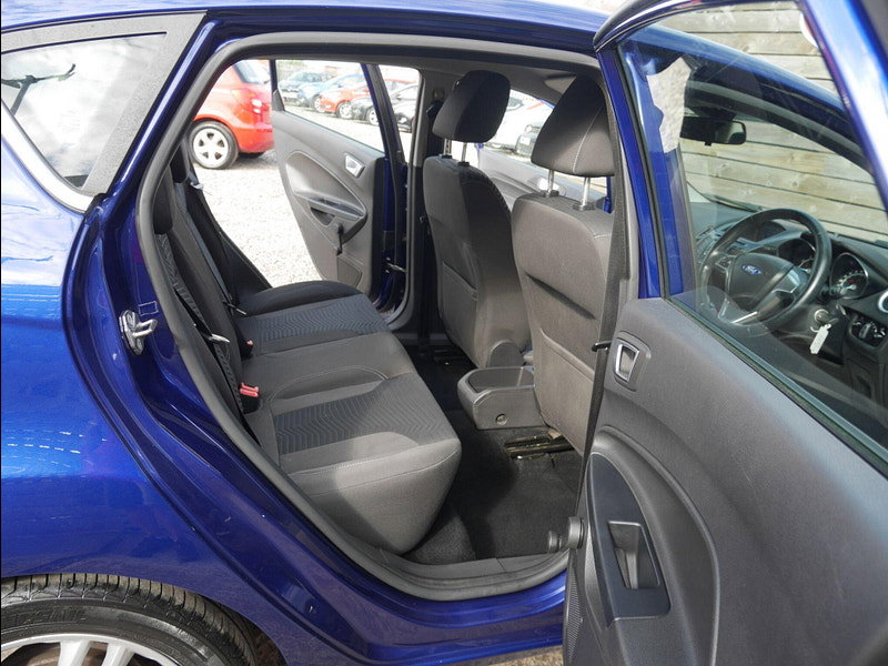 Ford Fiesta 1.0T EcoBoost Zetec Hatchback 5dr Petrol Manual Euro 6 (s/s) (100 ps) 5dr Manual 2026