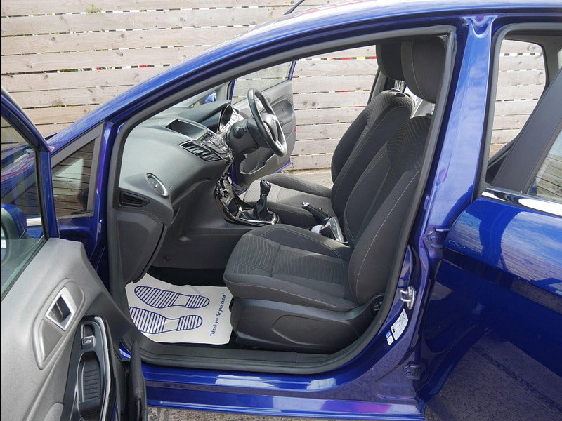 Ford Fiesta 1.0T EcoBoost Zetec Hatchback 5dr Petrol Manual Euro 6 (s/s) (100 ps) 5dr Manual 2026