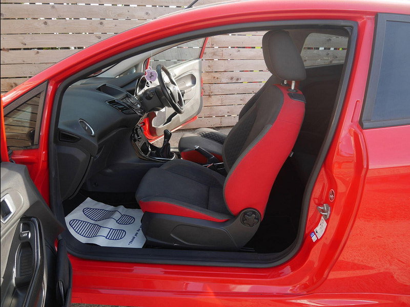 Ford Fiesta 1.0T EcoBoost Zetec S Red Edition Hatchback 3dr Petrol Manual Euro 5 (s/s) (140 ps) 3dr Manual 2026