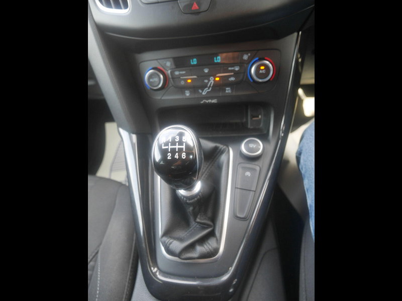 Ford Focus 1.0T EcoBoost Titanium Hatchback 5dr Petrol Manual Euro 6 (s/s) (125 ps) 5dr Manual 2026