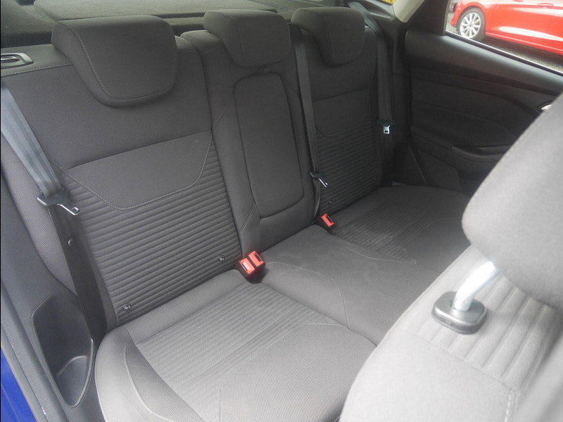 Ford Focus 1.0T EcoBoost Titanium Hatchback 5dr Petrol Manual Euro 6 (s/s) (125 ps) 5dr Manual 2026