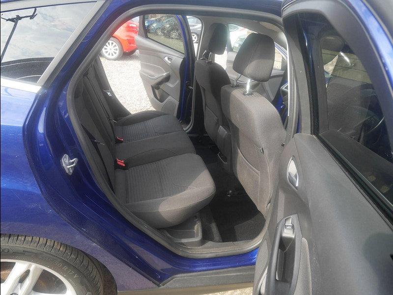 Ford Focus 1.0T EcoBoost Titanium Hatchback 5dr Petrol Manual Euro 6 (s/s) (125 ps) 5dr Manual 2026