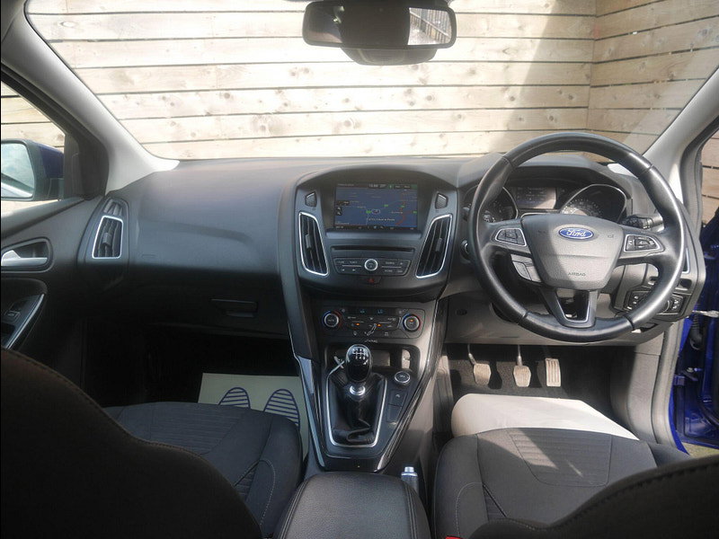 Ford Focus 1.0T EcoBoost Titanium Hatchback 5dr Petrol Manual Euro 6 (s/s) (125 ps) 5dr Manual 2026