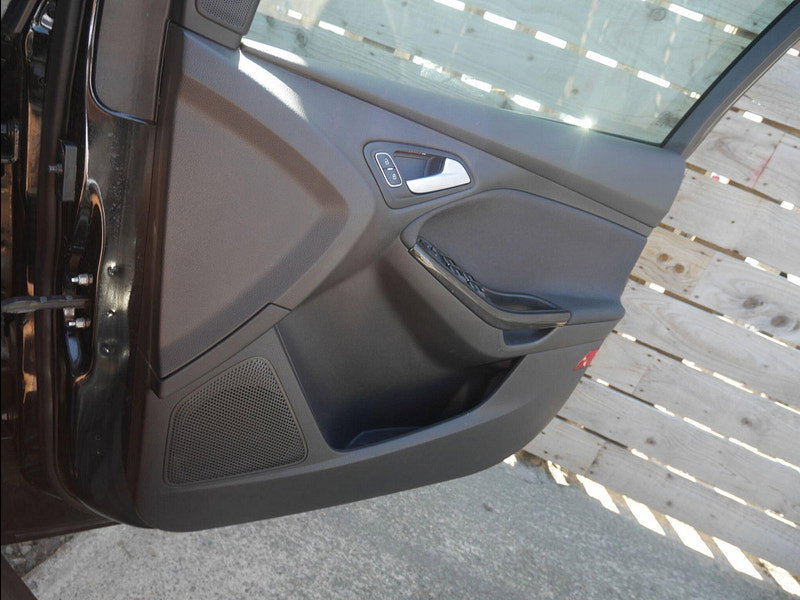 Ford Focus 1.0T EcoBoost Titanium Hatchback 5dr Petrol Manual Euro 6 (s/s) (125 ps) 5dr Manual 2026