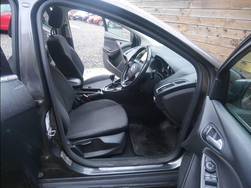 Ford Focus 1.0T EcoBoost Titanium Hatchback 5dr Petrol Manual Euro 6 (s/s) (125 ps) 5dr Manual 2026