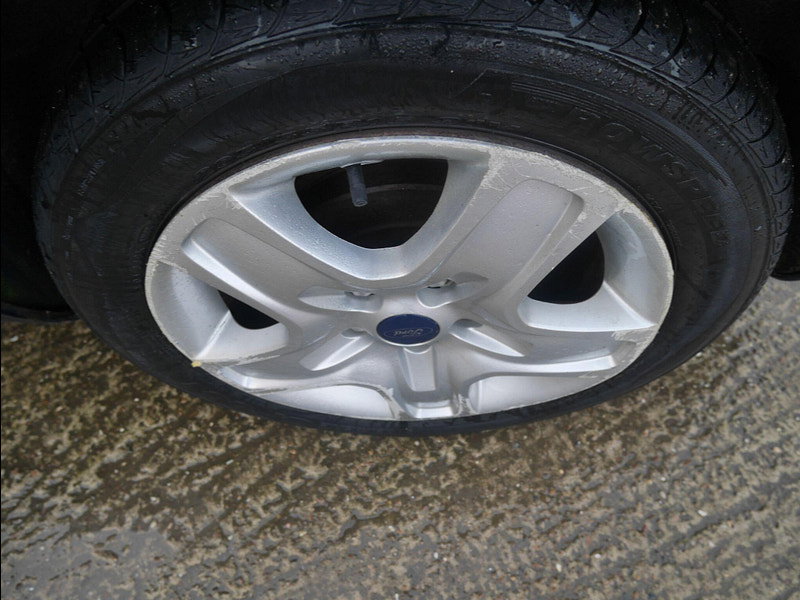 Ford Focus 1.6 Style Hatchback 5dr Petrol Manual (159 g/km, 99 bhp) 5dr Manual 2026
