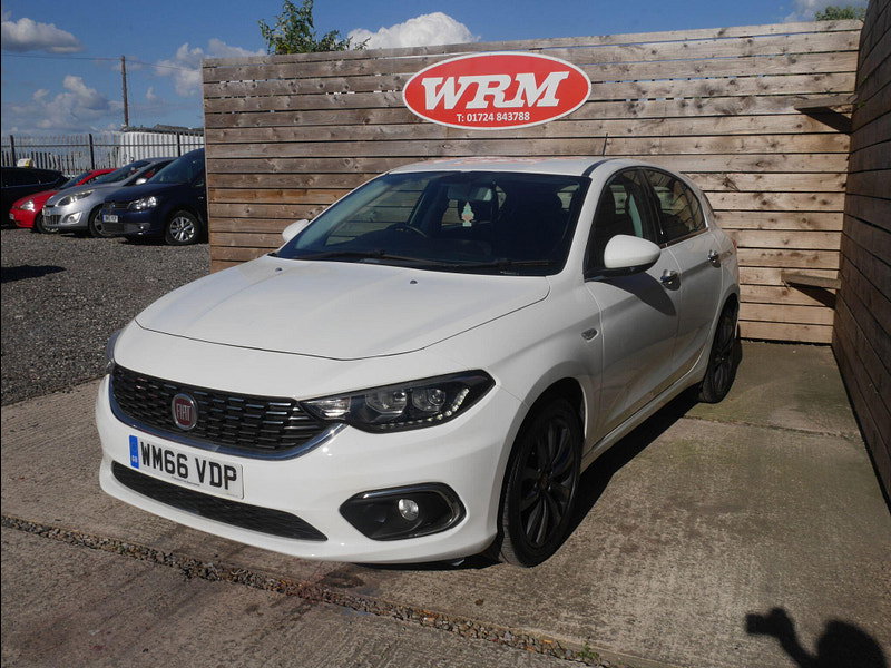 Fiat Tipo 1.3 MultiJetII Lounge Hatchback 5dr Diesel Manual Euro 6 (s/s) (95 ps) 5dr Manual 2026