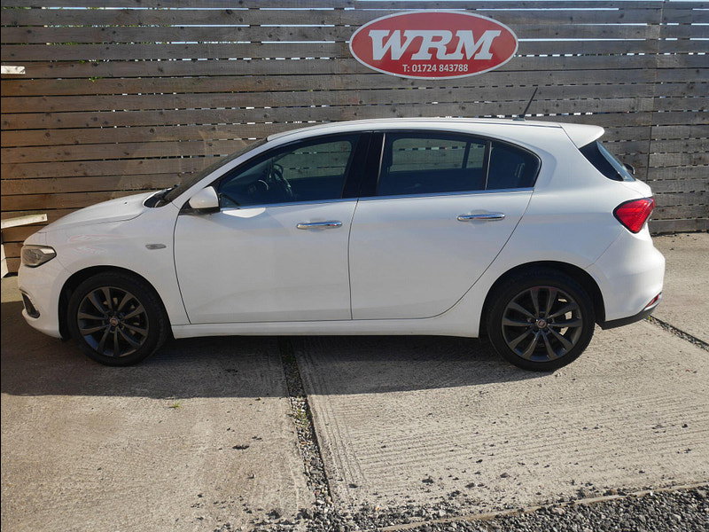 Fiat Tipo 1.3 MultiJetII Lounge Hatchback 5dr Diesel Manual Euro 6 (s/s) (95 ps) 5dr Manual 2026
