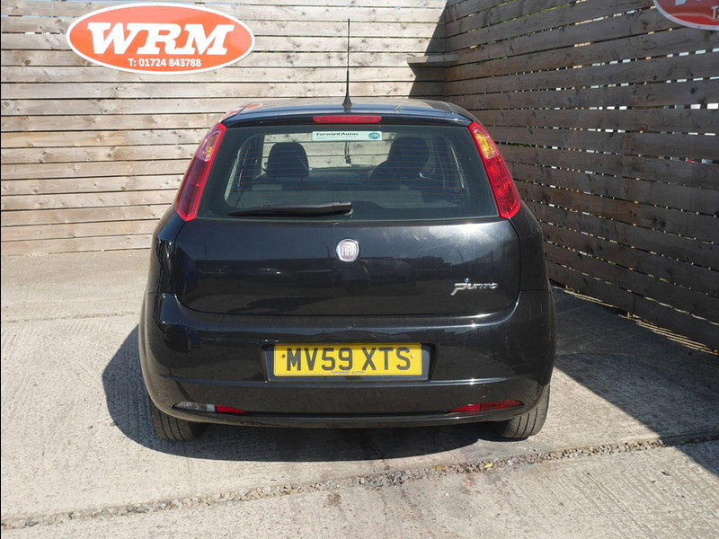 Fiat Grande Punto 1.4 Active Hatchback 5dr Petrol Manual Euro 4 (77 bhp) 5dr Manual 2026