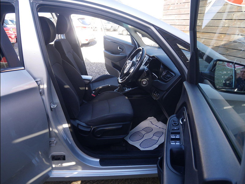 Kia Carens 1.6 GDi EcoDynamics 2 MPV 5dr Petrol Manual Euro 5 (s/s) (133 bhp) 5dr Manual 2026