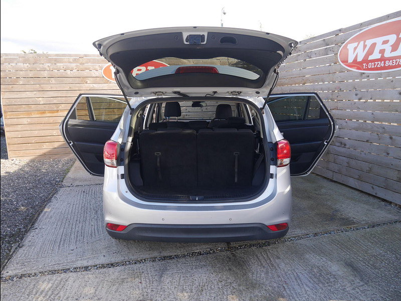 Kia Carens 1.6 GDi EcoDynamics 2 MPV 5dr Petrol Manual Euro 5 (s/s) (133 bhp) 5dr Manual 2026