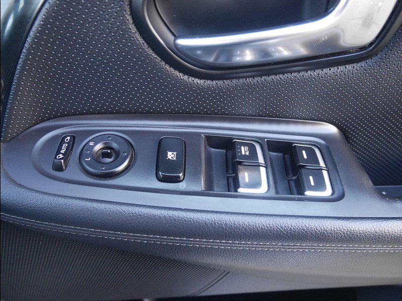 Kia Carens 1.6 GDi EcoDynamics 2 MPV 5dr Petrol Manual Euro 5 (s/s) (133 bhp) 5dr Manual 2026