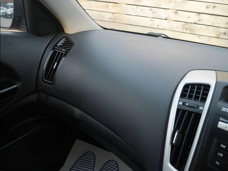 Kia Ceed 1.6 CRDi EcoDynamics 2 Sports Wagon 5dr Diesel Manual Euro 5 (s/s) (89 bhp) 5dr Manual 2026