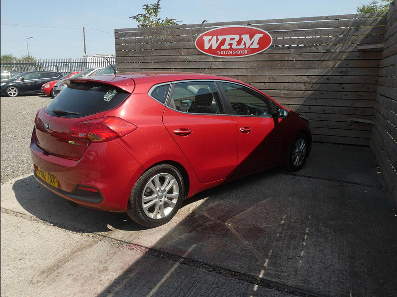 Kia Ceed 1.6 GDi EcoDynamics 2 Hatchback 5dr Petrol Manual Euro 5 (s/s) (133 bhp) 5dr Manual 2026