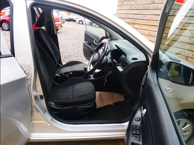 Kia Picanto 1.0 VR7 Hatchback 5dr Petrol Manual Euro 5 (68 bhp) 5dr Manual 2026