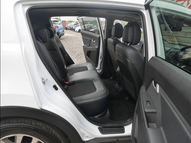 Kia Sportage 1.6 GDi EcoDynamics 2 SUV 5dr Petrol Manual 2WD Euro 6 (s/s) (133 bhp) 5dr Manual 2026