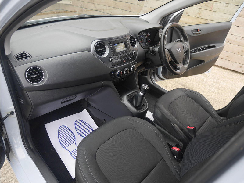 Hyundai I10 1.0 SE Euro 6 5dr 5dr Manual 2026