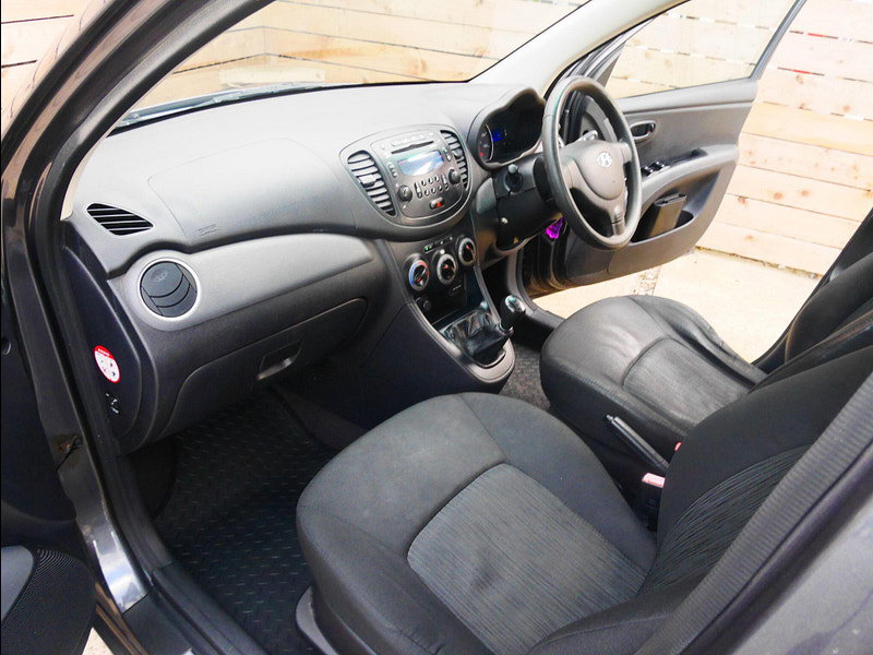 Hyundai I10 1.2 Active Hatchback 5dr Petrol Manual Euro 5 (85 bhp) 5dr Manual 2026