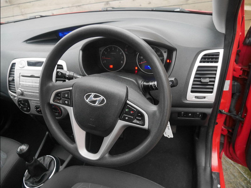 Hyundai I20 1.2 Comfort Hatchback 5dr Petrol Manual Euro 5 (77 bhp) 5dr Manual 2026