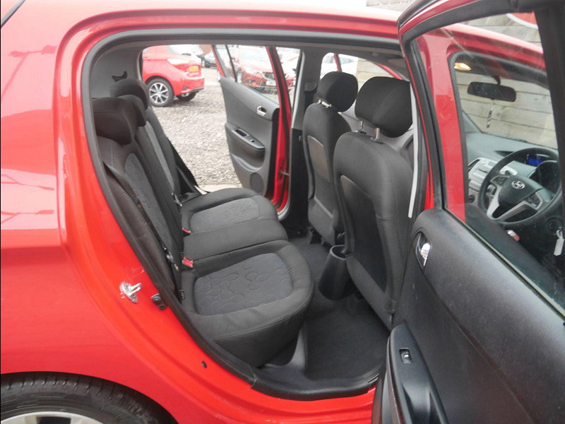 Hyundai I20 1.2 Comfort Hatchback 5dr Petrol Manual Euro 5 (77 bhp) 5dr Manual 2026