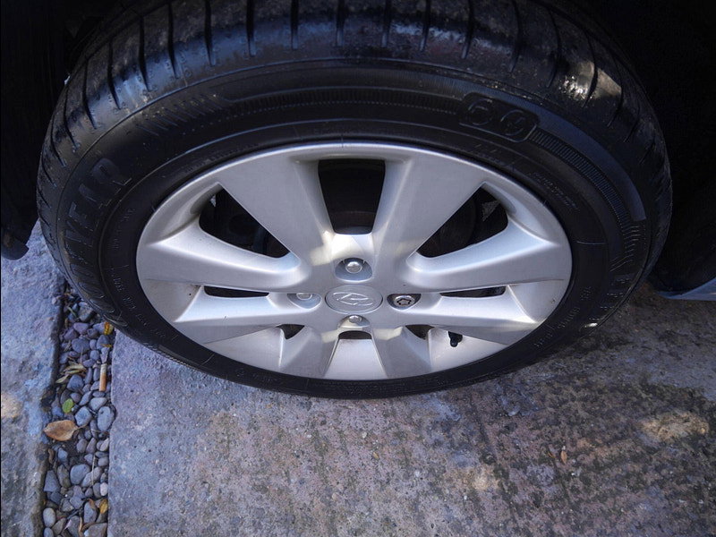 Hyundai I20 1.2 Active Hatchback 5dr Petrol Manual Euro 5 (85 bhp) 5dr Manual 2026