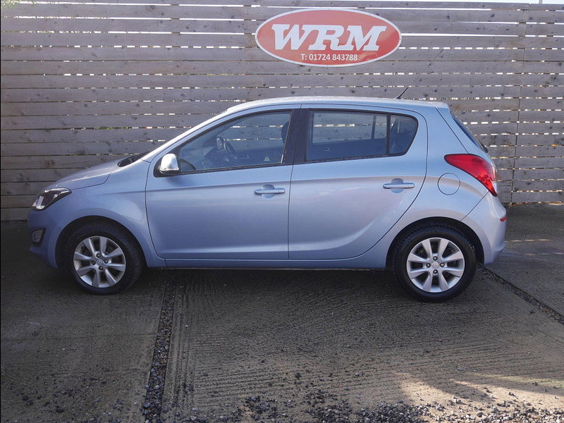 Hyundai I20 1.2 Active Hatchback 5dr Petrol Manual Euro 5 (85 bhp) 5dr Manual 2026