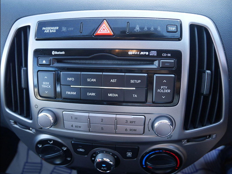 Hyundai I20 1.2 Active Hatchback 5dr Petrol Manual Euro 5 (85 bhp) 5dr Manual 2026