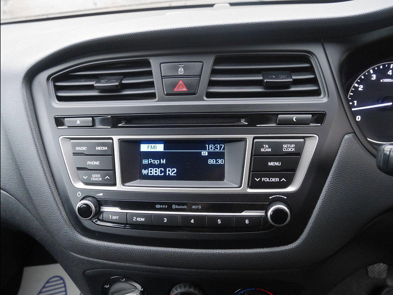 Hyundai I20 1.2 SE Hatchback 5dr Petrol Manual Euro 6 (84 ps) 5dr Manual 2026