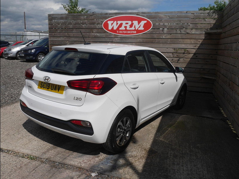 Hyundai I20 1.2 SE Launch Edition Hatchback 5dr Petrol Manual Euro 6 (s/s) (84 ps) 5dr Manual 2026