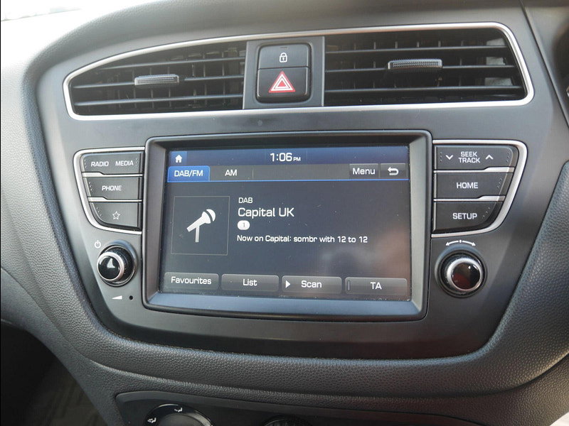 Hyundai I20 1.2 SE Launch Edition Hatchback 5dr Petrol Manual Euro 6 (s/s) (84 ps) 5dr Manual 2026