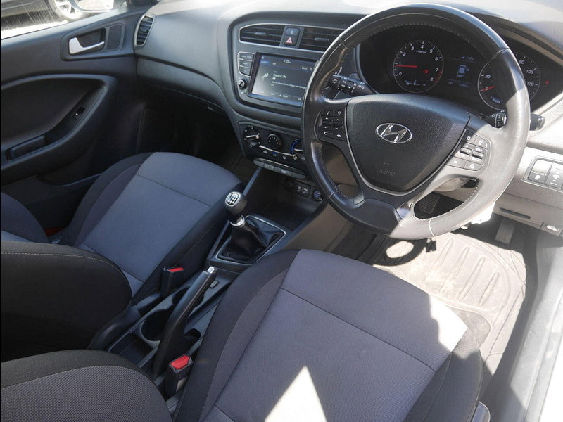 Hyundai I20 1.2 SE Launch Edition Hatchback 5dr Petrol Manual Euro 6 (s/s) (84 ps) 5dr Manual 2026