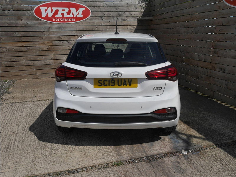Hyundai I20 1.2 SE Launch Edition Hatchback 5dr Petrol Manual Euro 6 (s/s) (84 ps) 5dr Manual 2026