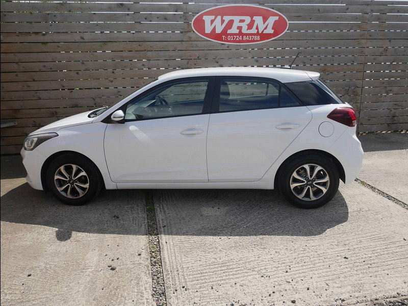 Hyundai I20 1.2 SE Launch Edition Hatchback 5dr Petrol Manual Euro 6 (s/s) (84 ps) 5dr Manual 2026