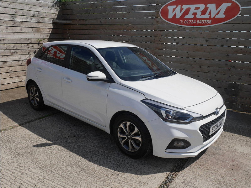 Hyundai I20 1.2 SE Launch Edition Hatchback 5dr Petrol Manual Euro 6 (s/s) (84 ps) 5dr Manual 2026