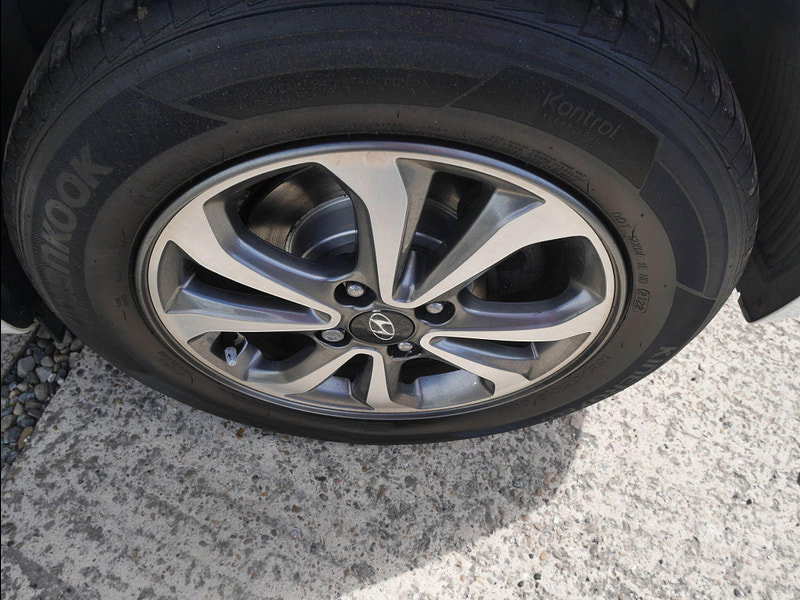 Hyundai I20 1.2 SE Launch Edition Hatchback 5dr Petrol Manual Euro 6 (s/s) (84 ps) 5dr Manual 2026