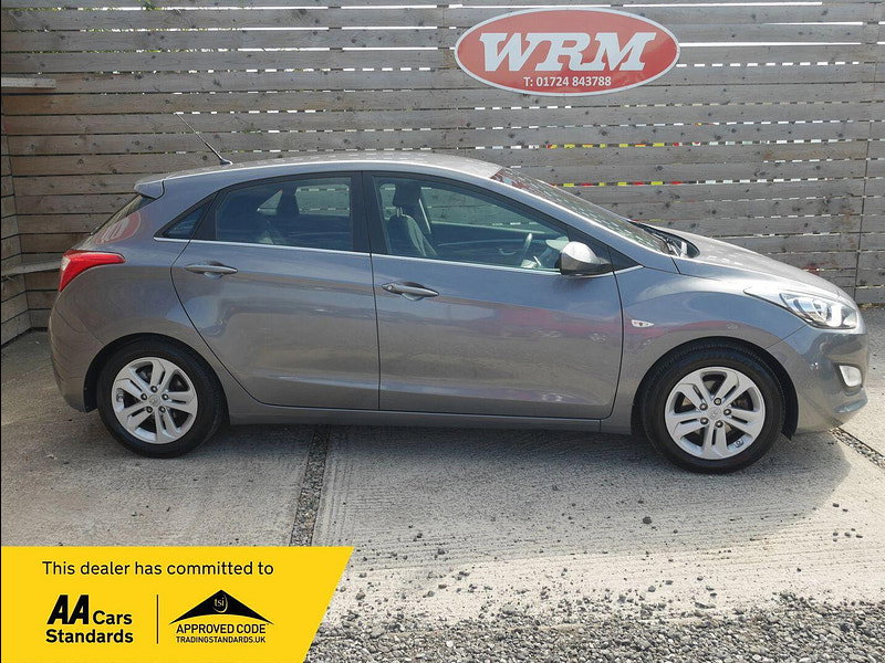 Hyundai I30 1.4 SE Hatchback 5dr Petrol Manual Euro 6 (100 ps) 5dr Manual 2026