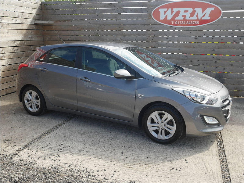 Hyundai I30 1.4 SE Hatchback 5dr Petrol Manual Euro 6 (100 ps) 5dr Manual 2026