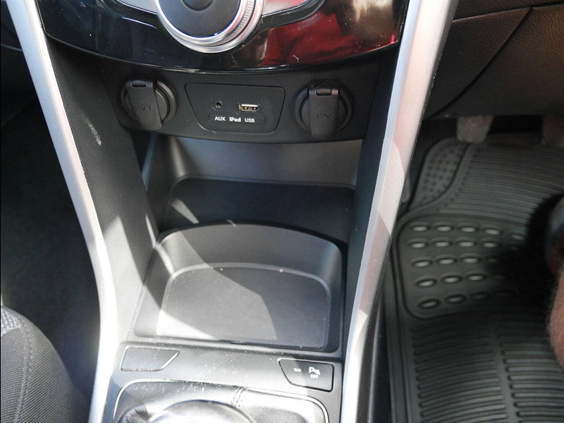 Hyundai I30 1.4 SE Hatchback 5dr Petrol Manual Euro 6 (100 ps) 5dr Manual 2026
