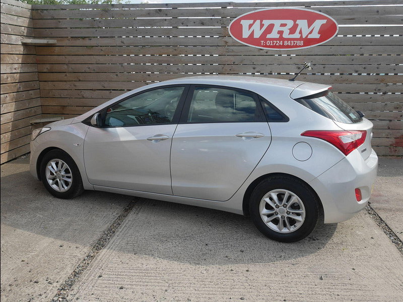 Hyundai I30 1.6 CRDi Blue Drive Active Hatchback 5dr Diesel Manual Euro 5 (s/s) (110 ps) 5dr Manual 2026