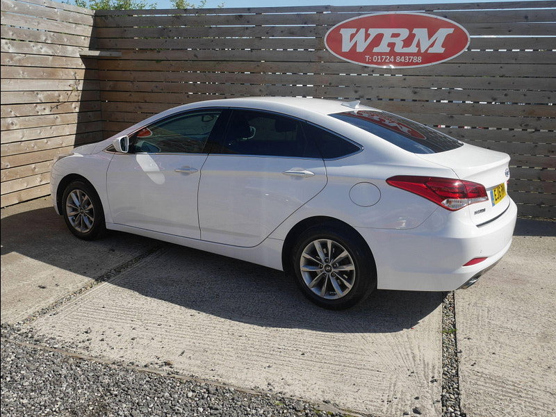 Hyundai I40 1.7 CRDi Blue Drive SE Nav Saloon 4dr Diesel Manual Euro 6 (s/s) (115 ps) 4dr Manual 2026