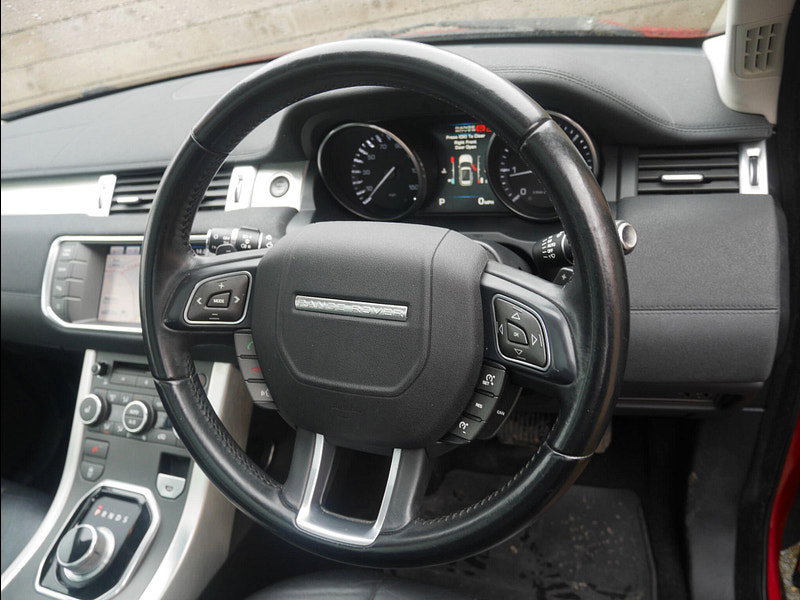 Land Rover Range Rover Evoque 2.2 SD4 Pure SUV 5dr Diesel Auto 4WD Euro 5 (190 ps) 5dr Automatic 2026