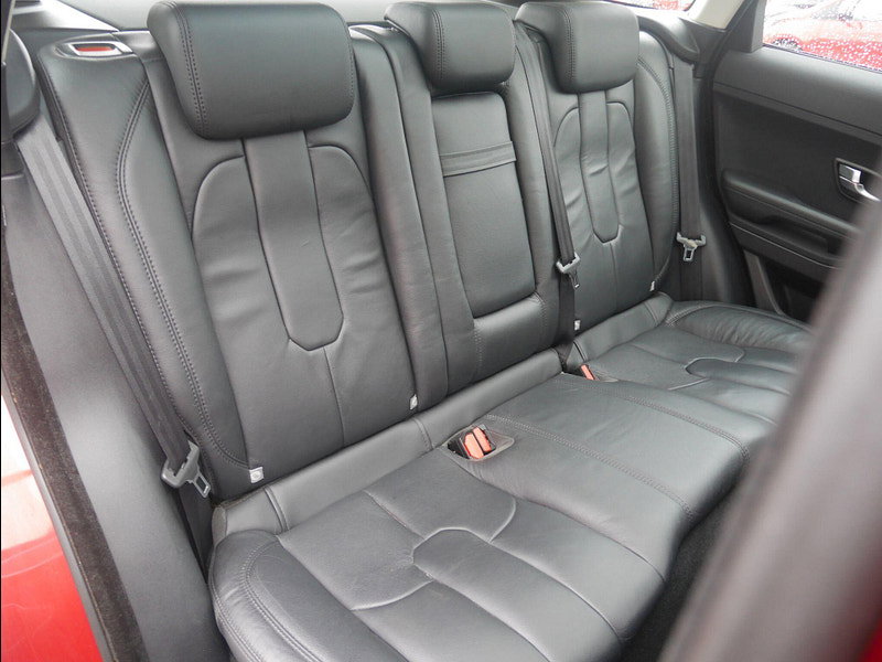 Land Rover Range Rover Evoque 2.2 SD4 Pure SUV 5dr Diesel Auto 4WD Euro 5 (190 ps) 5dr Automatic 2026