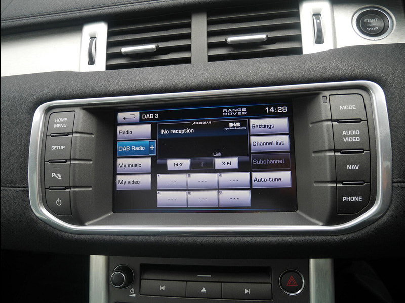 Land Rover Range Rover Evoque 2.2 SD4 Pure SUV 5dr Diesel Auto 4WD Euro 5 (190 ps) 5dr Automatic 2026